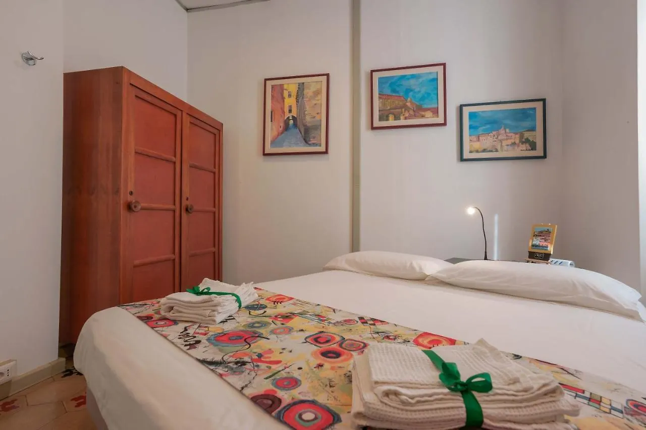 Hotel Casa Diaz Cagliari 2*,